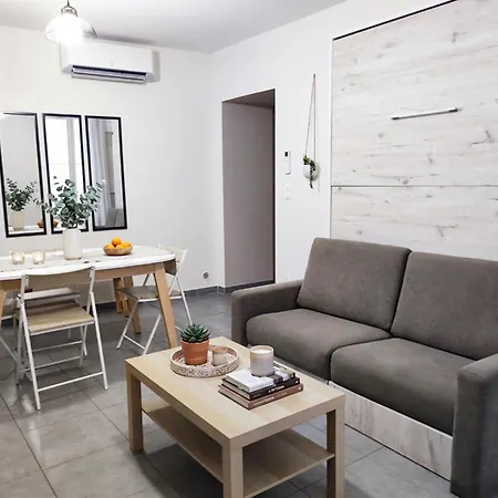 Le Nid Des Benedictins *