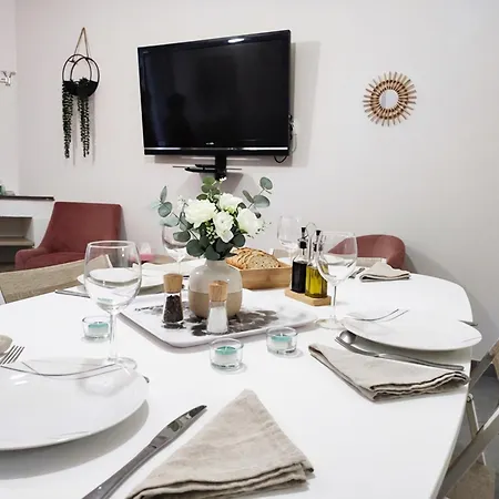 Apartment Le Nid Des Benedictins